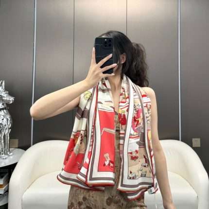 Hermès cashmere square scarf. high-end version 135x135cm